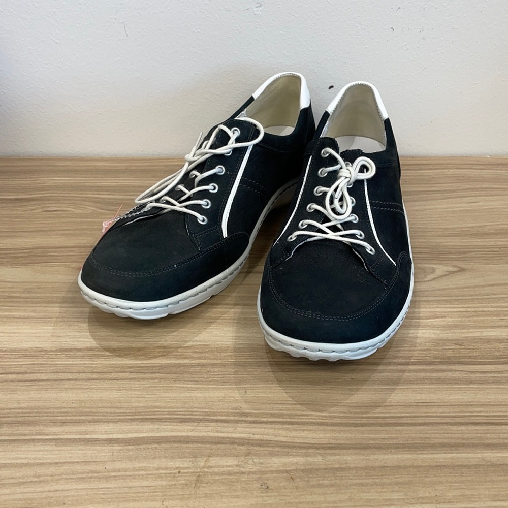 Waldlaufer German walking sneakers.  Light and comfy - size 10.  Never worn.